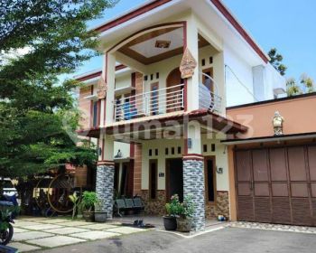 Rumah mewah 2 lantai Full Furniture di Nguter solo