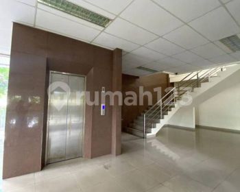 Disewakan Ruko Perkantoran Siap Huni Lokasi Strategis di Menteng