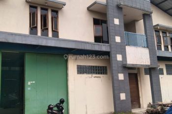 HARGA SPECIAL bulan ini saja..! Gudang 1050 m SHM Bagus dekat tol bubat