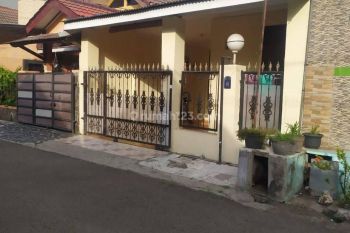 Rumah Cantik Kondisi Menarik di Permata Harapan Baru 72616 Dv