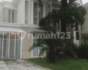 Dijual Rumah 2 lantai murah, siap huni ada club' house di kawasan kota mandiri