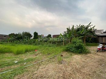 Gudang Pinggir Jalan Kampung Utan