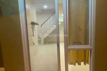 Disewakan rumah cantik siap huni di cluster Virginia Gading Serpong