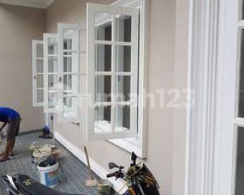 Dijual rumah siap huni di dalam komplek duren sawit jakarta timur