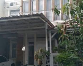 Rumah 2 Lantai Bagus Sertifikat Hak Milik di Arden Residence, Jakarta Selatan