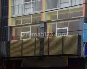 Rent Ruko: Ruko jejer jadi 1