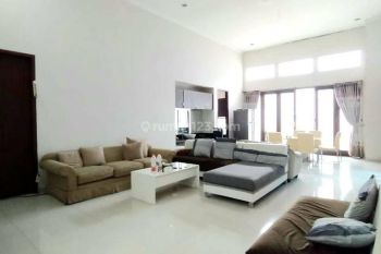 Termurah !!! Rumah Mewah 2 Lt Siap Huni di Graha Kencana