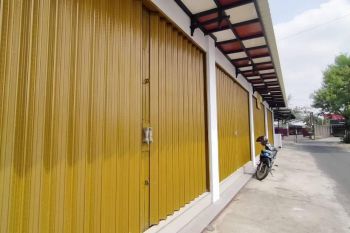 Dijual Ruko Kios 4 unit Strategis Kampus UMS Solo Bagus untuk Usaha