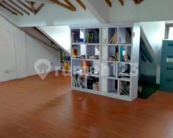 Ruang Usaha 2 Lantai Bagus Siap Pakai Lokasi Strategis Buah Batu