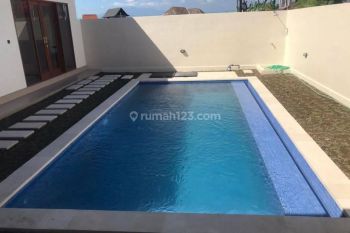 Villa Baru 2 Br Kerobokan Minimal 2 Tahun Bayar Didepan