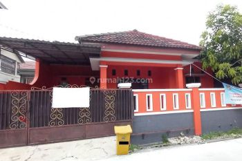 Disewa Rumah Cantik Siap Huni di Citra Raya Tangerang