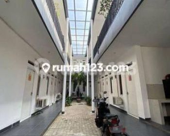 Rumah Kosan 2 Lantai Furnished SHM di Jurangmangu Timur Bintaro