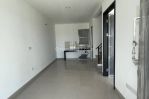 thumbnail-disewakan-rumah-baru-di-pik2-cluster-riverside-semi-furnished-4