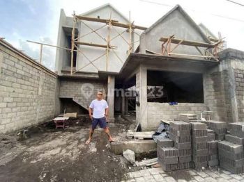 SEWA 20 tahun Rumah di Jalan Tukad Balian renon 2 Lantai HS Baru Utara