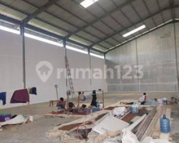 Dijual Gudang Baru Rampung Awal Feb Kampung Melayu, Teluk Naga