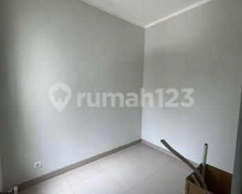 Dijual Atau Disewakan Rumah di Summarecon Bekasi Cluster Magenta Residence