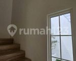 thumbnail-rumah-golf-estate-kingsvile-amadeus-rancamaya-6