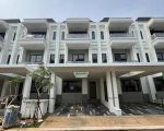 thumbnail-rumah-mewah-premium-baru-di-pusat-alam-sutera-cluster-sutera-winona-2