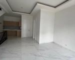 thumbnail-rumah-mewah-premium-baru-di-pusat-alam-sutera-cluster-sutera-winona-7