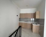 thumbnail-rumah-mewah-premium-baru-di-pusat-alam-sutera-cluster-sutera-winona-9