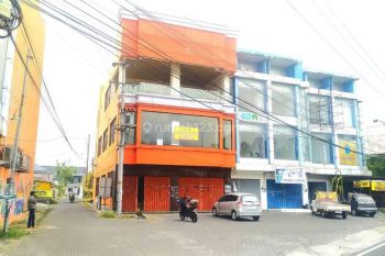 Komplek Ruko 3 Lantai Dekat Pakuwon Mall, Depok, Sleman