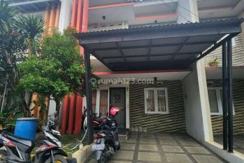 Rumah second dalam cluster di jl h sairin tanah baru depok, dekat pintu toll