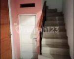 thumbnail-rumah-2-lantai-bagus-furnished-shm-di-jaka-setia-bekasi-8