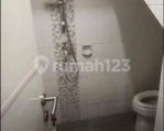 thumbnail-rumah-2-lantai-bagus-furnished-shm-di-jaka-setia-bekasi-12