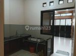 thumbnail-rumah-15-lantai-baru-renovasi-di-kencana-loka-bsd-bagus-7