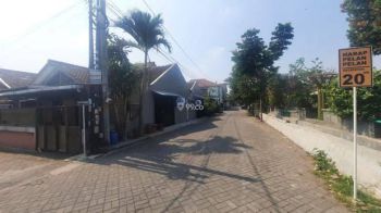 Tanah Jalan Kaliurang Km.7, Dekat Pasar Kolombo, Jogja