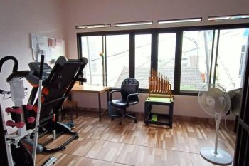 Dijual Rumah Jalan Inhoftank Jati Permai 2 Lantai Siap Huni Bandung