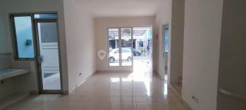 Rumah Bagus Siaphuni Kota Wisata Cibubur Jakarta Timur