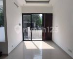 thumbnail-sell-rumah-darmo-type-fernhill-6