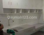 thumbnail-disewakan-rumah-3-lantai-daerah-dago-semi-furnished-2