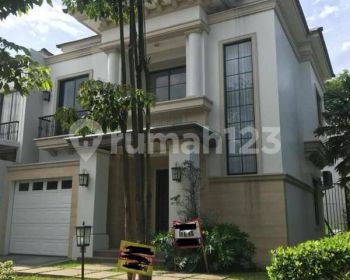 RUMAH  KAMAR 3 + 1 ADA AC DI EKSKLUSIF CLUSTER JADEITE BSD