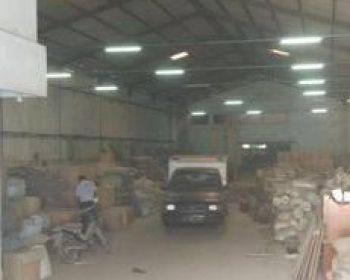 Gudang Injection di Pantai Indah Selatan Area Dadap, Lokasi Strategis, Bangunan