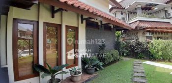 Rumah Asri Tanah Luas di Bali View Cirendeu RSA072201