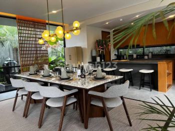 Rumah super mewah sekelas resort 2 lantai kawasan Jimbaran Hijau