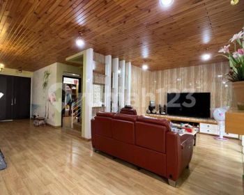 Rumah Mewah Modern Harga Murah Kota Baru Parahyangan