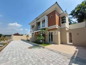 RUMAH SIAP HUNI 2 LANTAI DI PRAMBANAN SLEMAN JOGJA