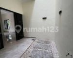 thumbnail-rumah-renovasi-total-modern-hook-taman-di-the-icon-bsd-city-7