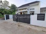 thumbnail-rumah-modern-siap-huni-barat-hotel-hyatt-yogyakarta-palagan-1