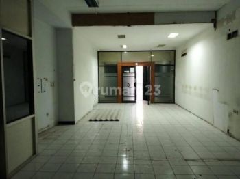 Ruko Disewa Siap Pakai Lokasi di Astana Anyar 3 Lantai