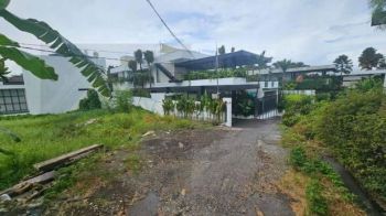 Tanah di lingkungan villa Tumbak Bayuh Pererenan Badung Bali