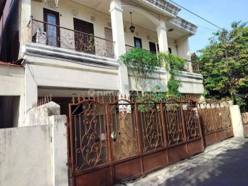 Rumah 2 lnt lebar 10m Jalan 1 Mobil dan aman