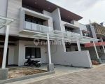 thumbnail-dijual-rumah-minimalis-di-kebayoran-baru-jaksel-2