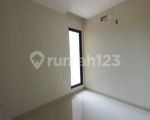 thumbnail-rumah-baru-modern-dalam-cluster-discovery-residence-12