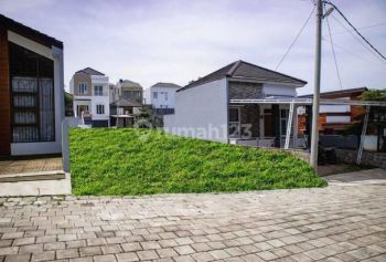 Rasa Villa Tanah Kavling SHM di Perumahan Setiabudi Cihideung