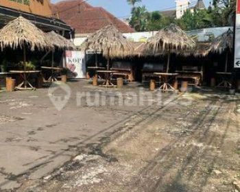 Disewakan Ruang Usaha di Mainroad Dekat Jalan Riau Bandung