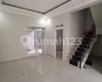 Rumah baru 2 lantai minimalis di Sukmajaya,depok strategis